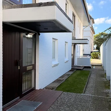 Bismarckstraße 5a, App 2 Apartment *